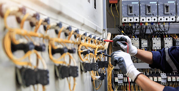 Professional Electrician technician working in Melrose, MA